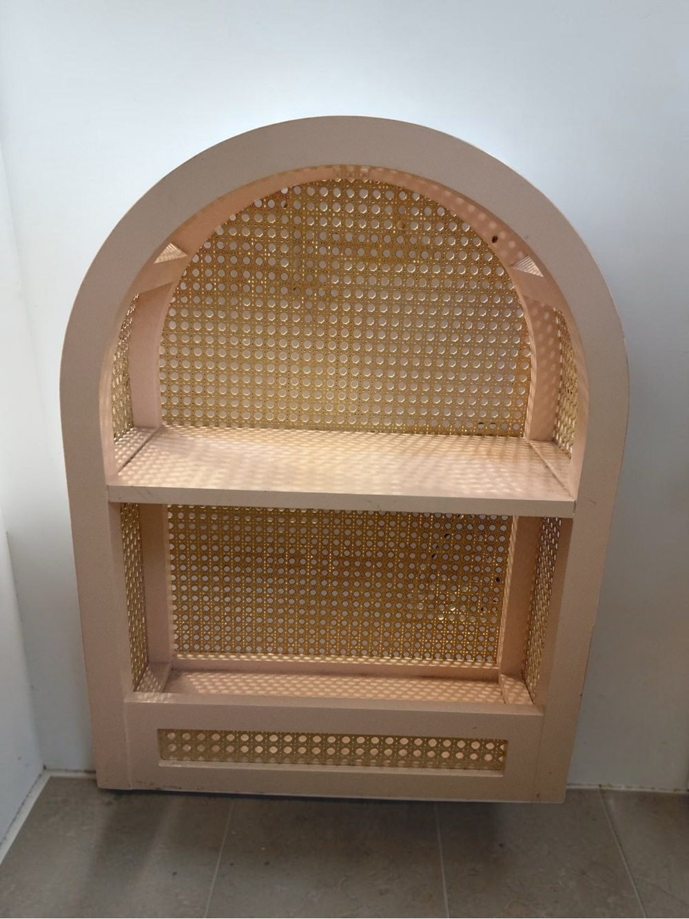 🌸Timbertech Industry Co. Ltd. Home Goods Peach Arched Woven Wicker Wall Shelf